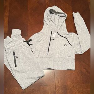RYDERWEAR Gray Cropped Hoodie and Joggers Set